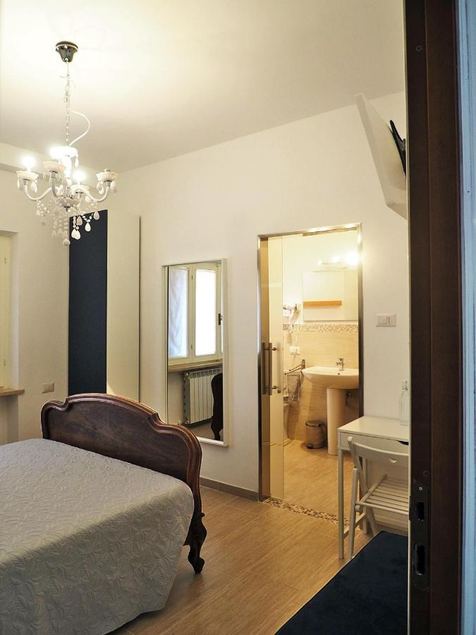 B&B Del Corso Matelica Bagian luar foto